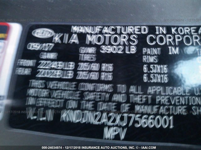 KNDJN2A2XJ7566001 - 2018 KIA SOUL GRAY photo 9