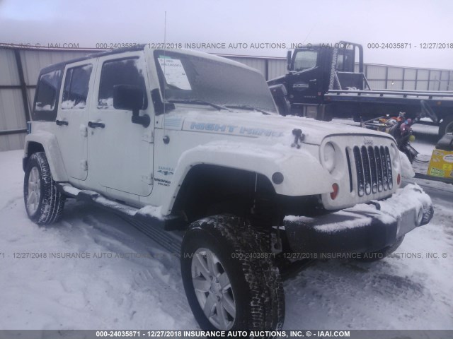 1C4BJWEG3DL514962 - 2013 JEEP WRANGLER UNLIMITE SAHARA WHITE photo 1