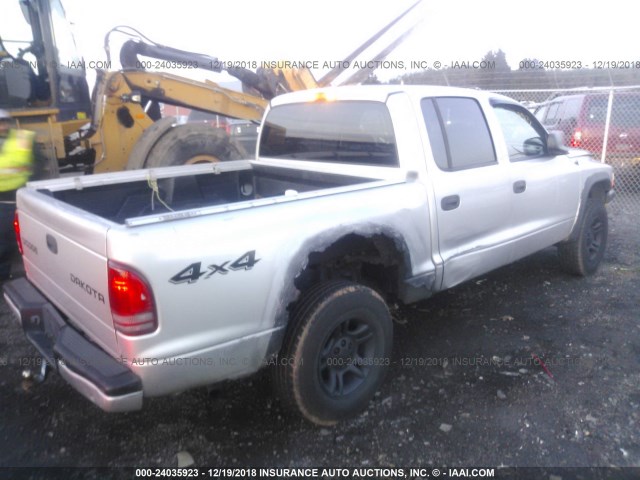 1D7HG38NX3S335202 - 2003 DODGE DAKOTA QUAD SPORT SILVER photo 4