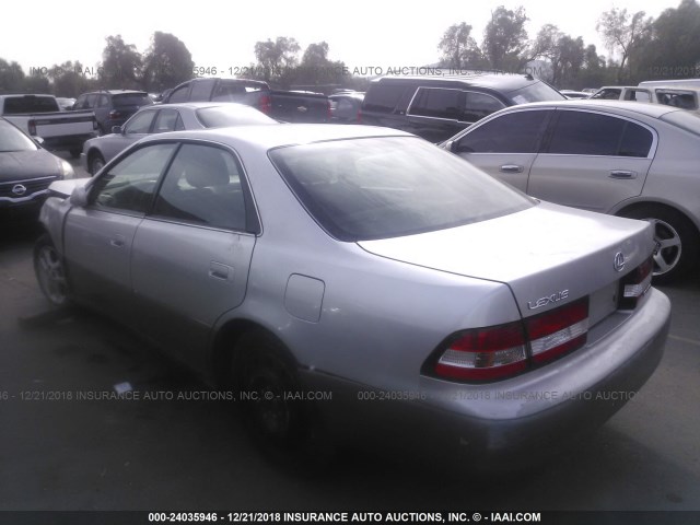 JT8BF28G1Y0254203 - 2000 LEXUS ES 300 SILVER photo 3