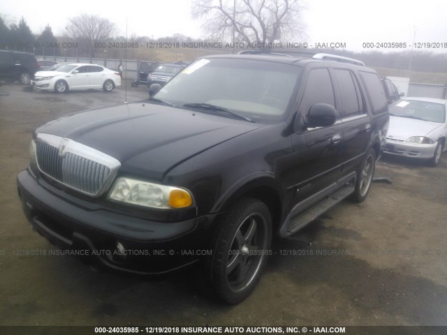 5LMPU28L1WLJ20208 - 1998 LINCOLN NAVIGATOR 黑色 照片 2