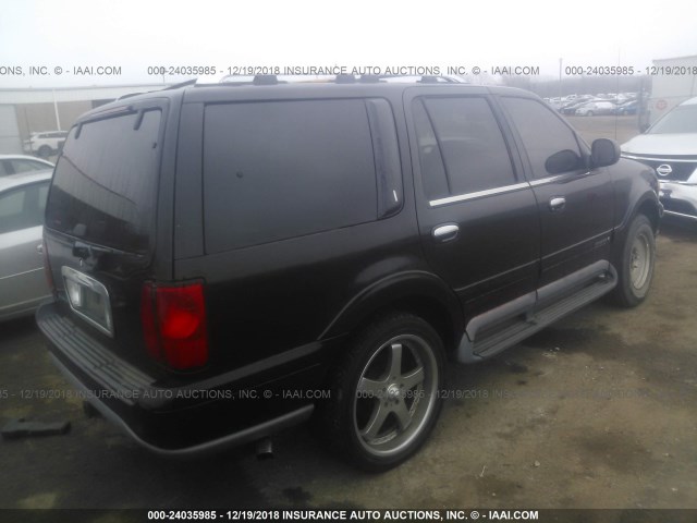5LMPU28L1WLJ20208 - 1998 LINCOLN NAVIGATOR 黑色 照片 4