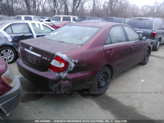 4T1BE32K43U191862 - 2003 TOYOTA CAMRY LE/XLE/SE RED photo 4