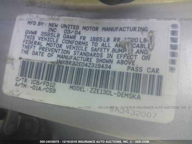 1NXBR32E04Z319434 - 2004 TOYOTA COROLLA CE/LE/S SILVER photo 9