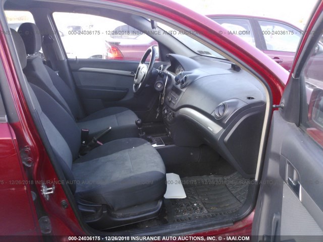 KL1TD66E09B340698 - 2009 CHEVROLET AVEO LS/LT Կարմիր լուսանկար 5