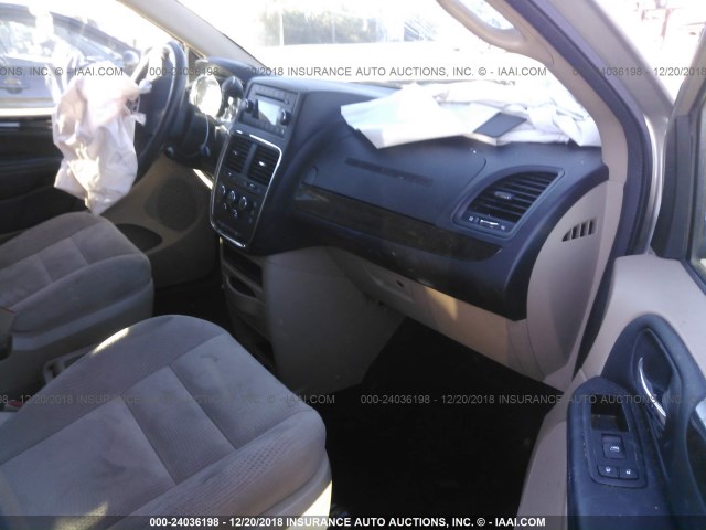 2C4RDGBG7ER335333 - 2014 DODGE GRAND CARAVAN SE GOLD photo 5