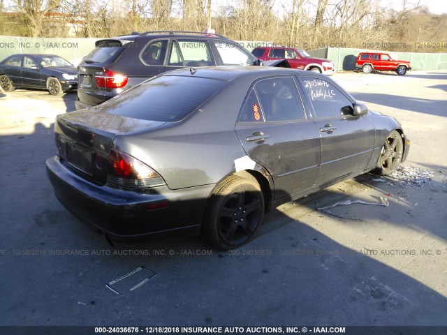 JTHBD192820042571 - 2002 LEXUS IS 300 BLACK photo 4