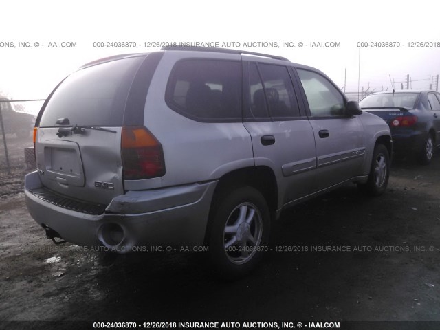 1GKDT13S542330727 - 2004 GMC ENVOY SILVER photo 4