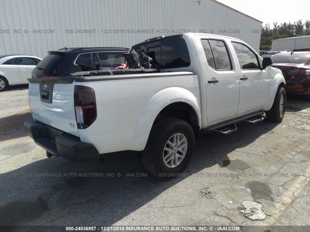 1N6AD0ER7HN760700 - 2017 NISSAN FRONTIER S/SV/SL/PRO-4X WHITE photo 4