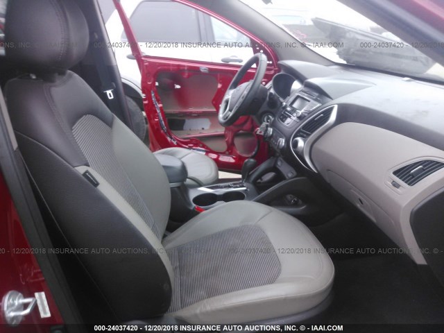 KM8JUCAC8DU683952 - 2013 HYUNDAI TUCSON GLS/LIMITED 红色 照片 5