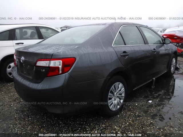 4T4BF1FK1ER438078 - 2014 TOYOTA CAMRY L/SE/LE/XLE 灰色 照片 4