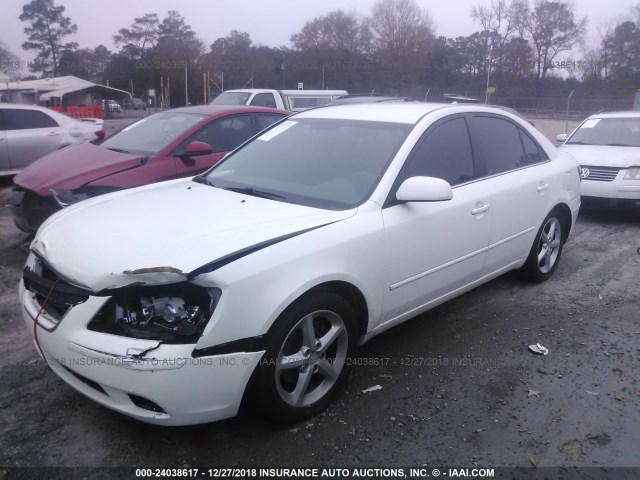 5NPEU46F59H491310 - 2009 HYUNDAI SONATA SE/LIMITED WHITE photo 2