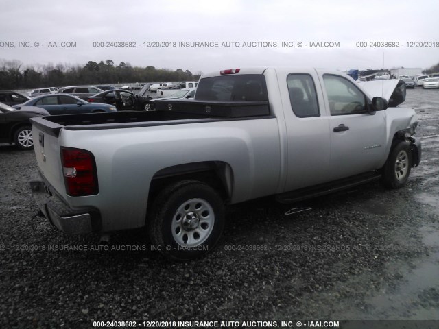 1GCSCPEX8AZ131236 - 2010 CHEVROLET SILVERADO C1500 SILVER photo 4