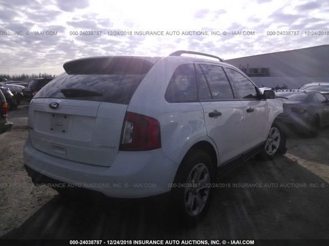 2FMDK3G92DBA44003 - 2013 FORD EDGE SE WHITE photo 4