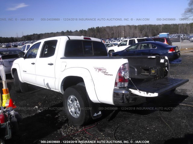 5TELU4EN5AZ696210 - 2010 TOYOTA TACOMA DOUBLE CAB 白色 照片 3