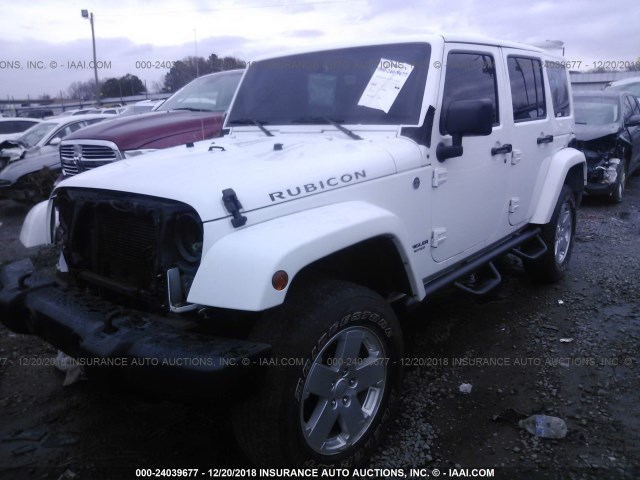 1C4BJWFG2FL619879 - 2015 JEEP WRANGLER UNLIMITE RUBICON WHITE photo 2