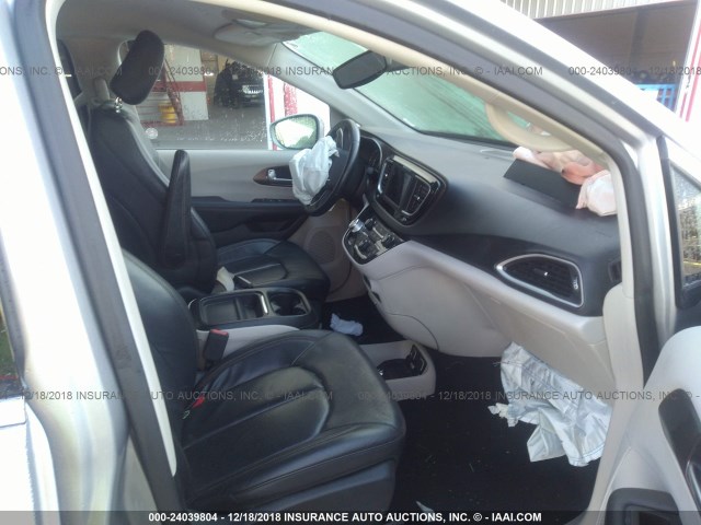 2C4RC1BG6JR110735 - 2018 CHRYSLER PACIFICA TOURING L Մոխրագույն լուսանկար 5