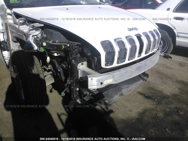 1C4PJMCB9FW734531 - 2015 JEEP CHEROKEE LATITUDE WHITE photo 6