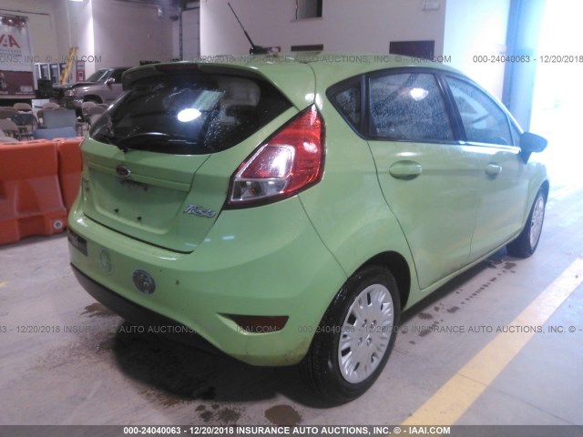 3FADP4EE5EM179395 - 2014 FORD FIESTA SE GREEN photo 4