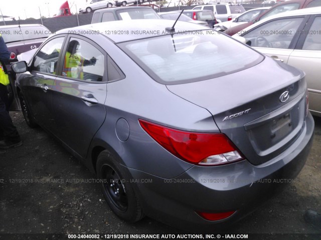 KMHCT4AE7GU948609 - 2016 HYUNDAI ACCENT SE GRAY photo 3