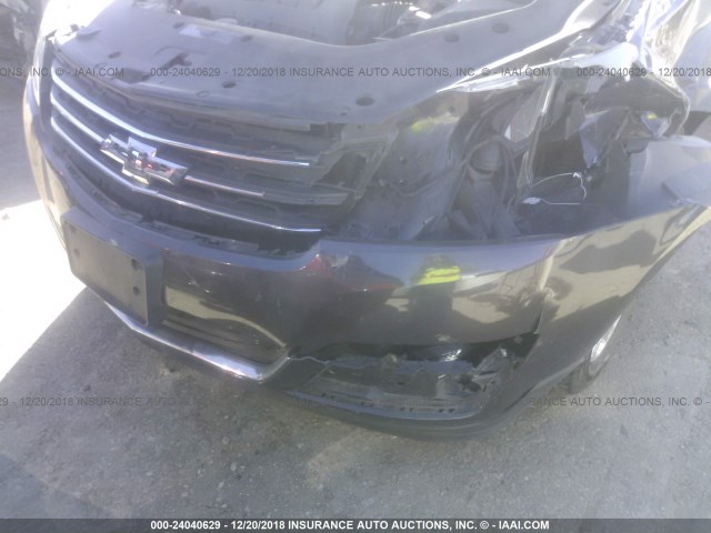 1GNKRGKD0DJ104681 - 2013 CHEVROLET TRAVERSE LT Մոխրագույն լուսանկար 10