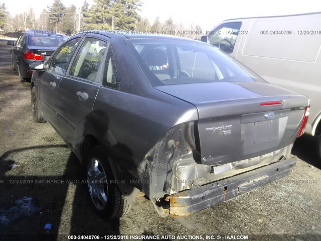 1FAFP34N87W100731 - 2007 FORD FOCUS ZX4/S/SE/SES 灰色 照片 3