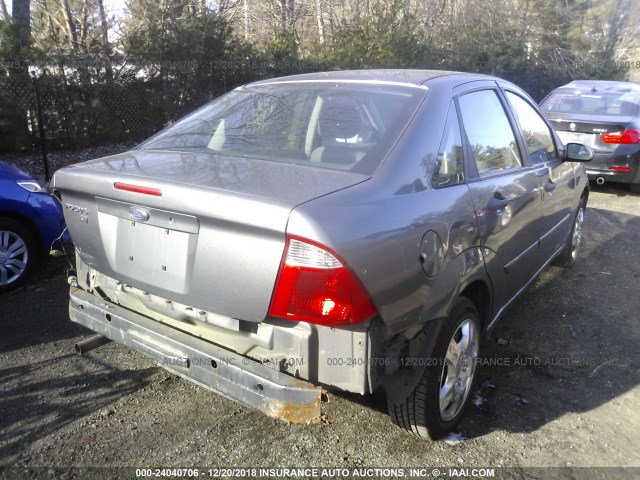 1FAFP34N87W100731 - 2007 FORD FOCUS ZX4/S/SE/SES 灰色 照片 4