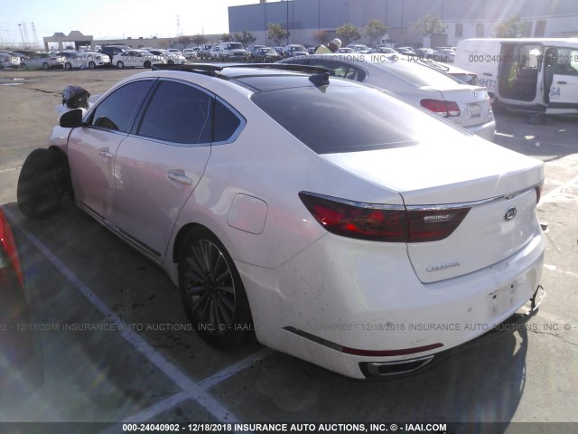 KNALC4J10H5068197 - 2017 KIA CADENZA PREMIUM/LIMITED WHITE photo 3