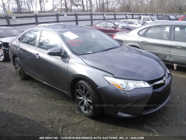 4T1BF1FK2GU235634 - 2016 TOYOTA CAMRY LE/XLE/SE/XSE GRAY photo 1