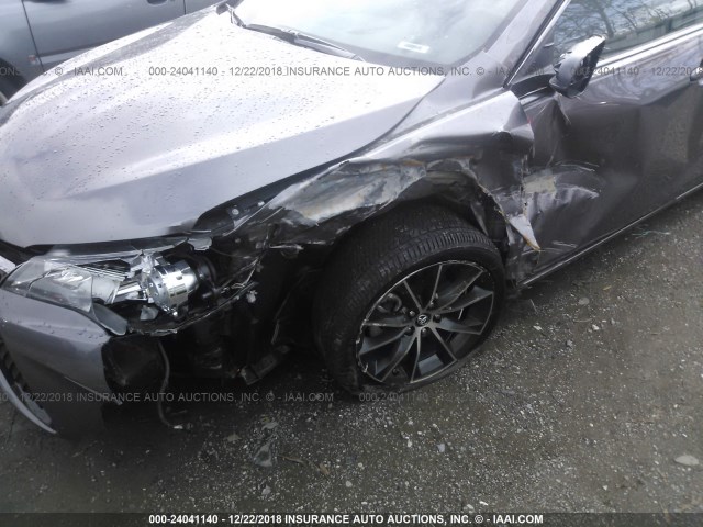 4T1BF1FK2GU235634 - 2016 TOYOTA CAMRY LE/XLE/SE/XSE GRAY photo 6