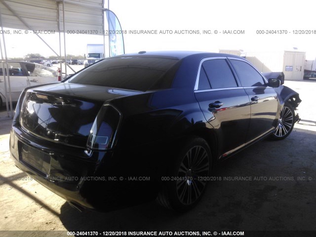 2C3CCAAG7DH600266 - 2013 CHRYSLER 300 PURPLE photo 4