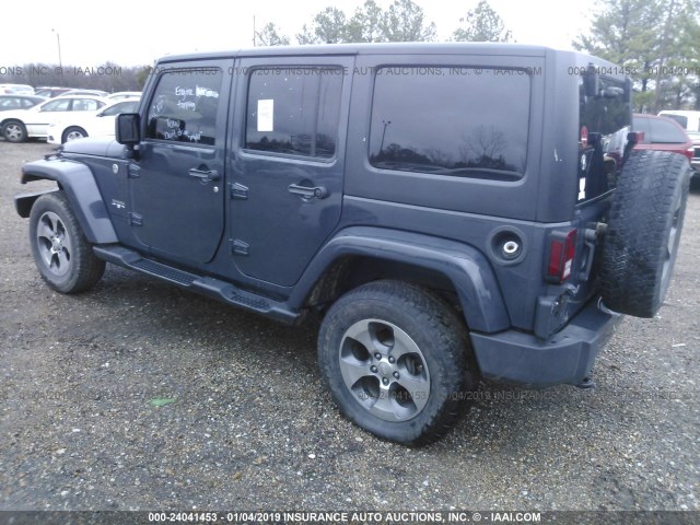 1C4BJWEG0GL262110 - 2016 JEEP WRANGLER UNLIMITE SAHARA BLUE photo 3