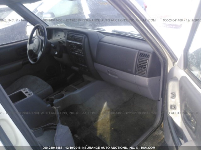 1J4FJ68S6WL207252 - 1998 JEEP CHEROKEE SPORT/CLASSIC Biały zdjęcie 5