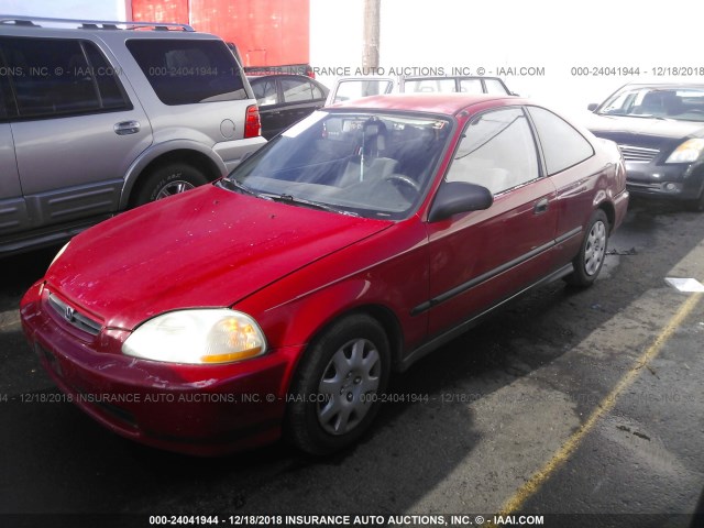 1HGEJ6225WL017907 - 1998 HONDA CIVIC DX RED photo 2