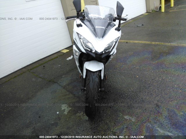 JKAEXEJ16HDA01659 - 2017 KAWASAKI EX650 J WHITE photo 5