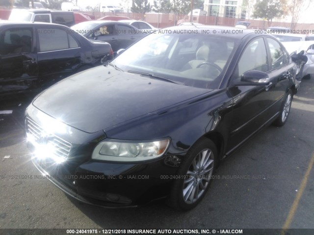 YV1MS390392457011 - 2009 VOLVO S40 2.4I BLACK photo 2