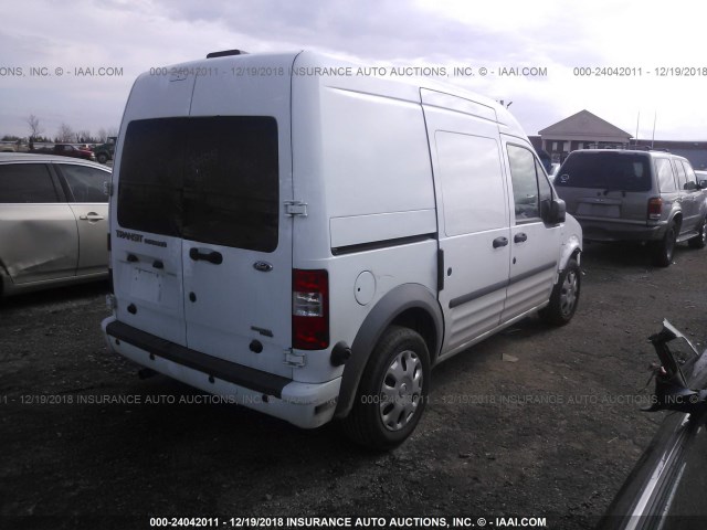 NM0LS7BN5DT150342 - 2013 FORD TRANSIT CONNECT XLT WHITE photo 4