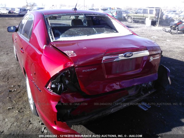 3FADP0L33CR439688 - 2012 FORD FUSION HYBRID RED photo 6
