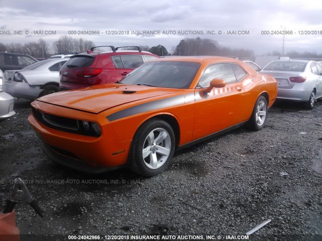 2C3CDYAG2EH153532 - 2014 DODGE CHALLENGER SXT ORANGE photo 2