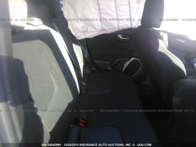 ZACCJAAB0HPF57738 - 2017 JEEP RENEGADE SPORT Մոխրագույն լուսանկար 8