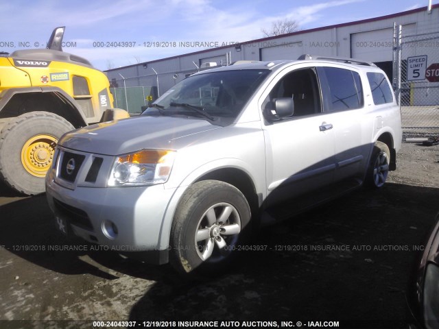 5N1AA0NCXDN608133 - 2013 NISSAN ARMADA SV/SL/PLATINUM SILVER photo 2