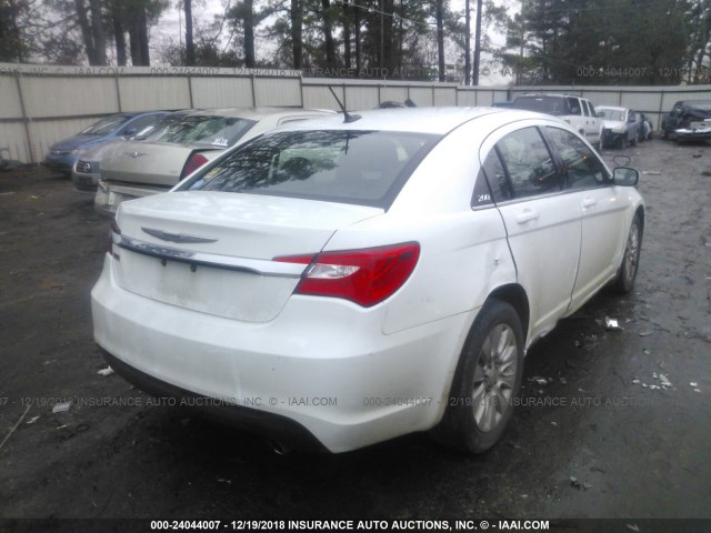 1C3CCBAG1CN171945 - 2012 CHRYSLER 200 LX WHITE photo 4