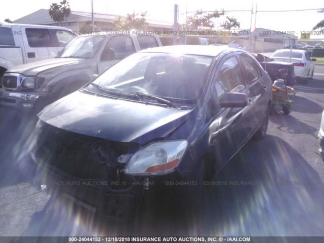 JTDBT923671144779 - 2007 TOYOTA YARIS  Gray photo 2