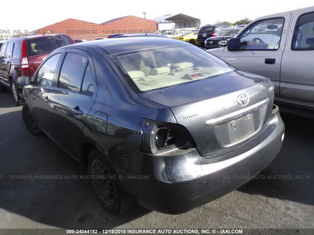 JTDBT923671144779 - 2007 TOYOTA YARIS  Gray photo 3