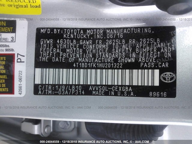 4T1BD1FK1HU201322 - 2017 TOYOTA CAMRY HYBRID/LE/XLE/SE SILVER photo 9