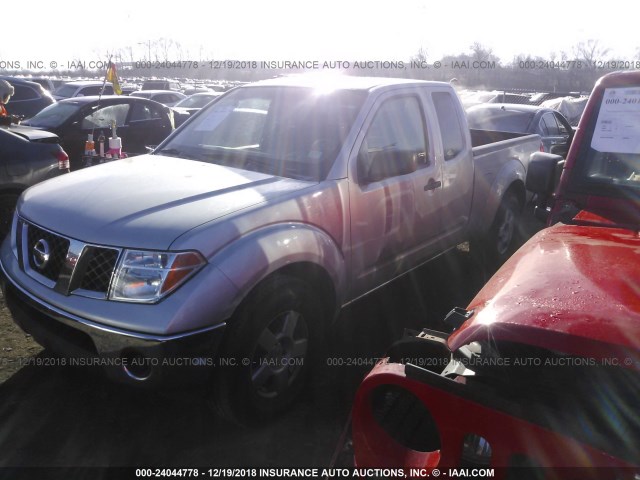 1N6AD06U87C431226 - 2007 NISSAN FRONTIER KING CAB LE/SE/OFF ROAD SILVER photo 2