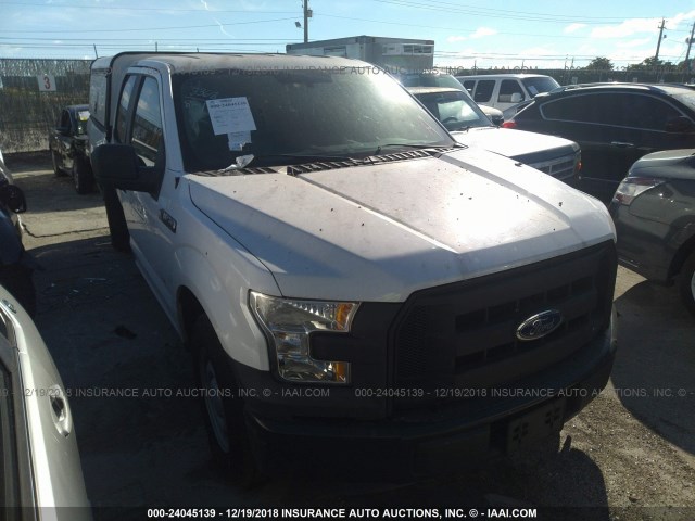 1FTEX1CP7FKD31817 - 2015 FORD F150 SUPER CAB WHITE photo 1