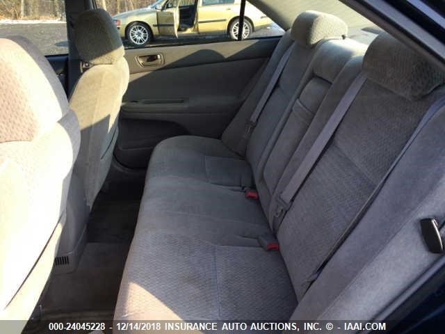 4T1BE32K42U628628 - 2002 TOYOTA CAMRY LE/XLE/SE BLUE photo 8