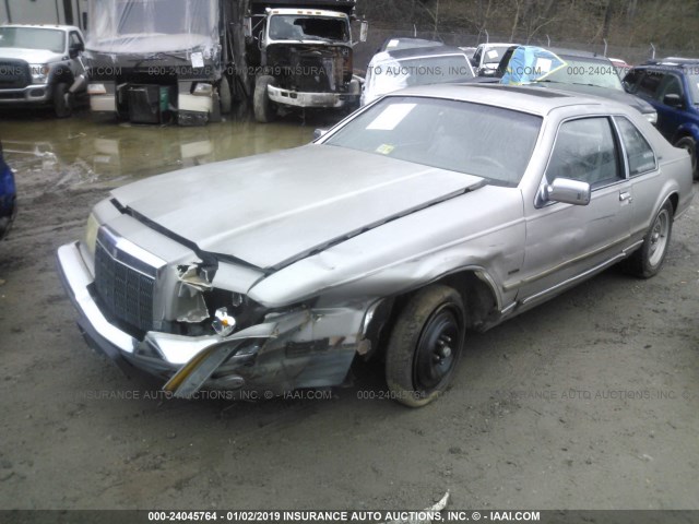 1LNBM93E1KY751097 - 1989 LINCOLN MARK VII LSC SILVER photo 2