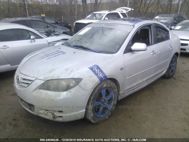 JM1BK123141154586 - 2004 MAZDA 3 S SILVER photo 2